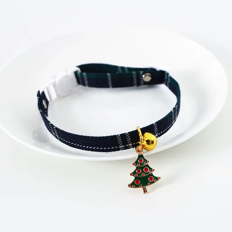 Christmas Holiday Cat Collar Adjustable Neck Strap Puppy Kitten Chihuahua Collars with Pendant Pets Rabbit Necklace Supplies