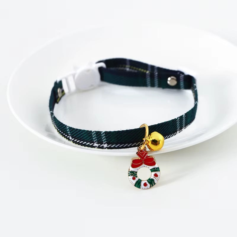 Christmas Holiday Cat Collar Adjustable Neck Strap Puppy Kitten Chihuahua Collars with Pendant Pets Rabbit Necklace Supplies